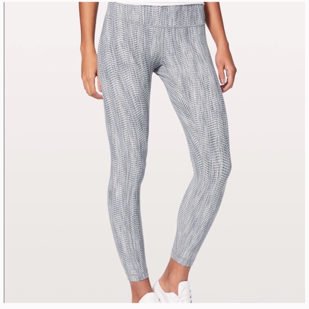 Lululemon Wunder Under Arrow Jacquard 7/8 25”